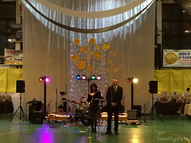 12. Jótékonysági Kórházbál 02